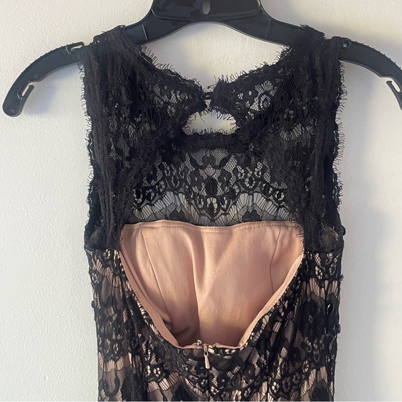 Betsy & Adams Victorian All Over Lace Beaded Jeweled Maxi Gown 37490 - Picture 7 of 13